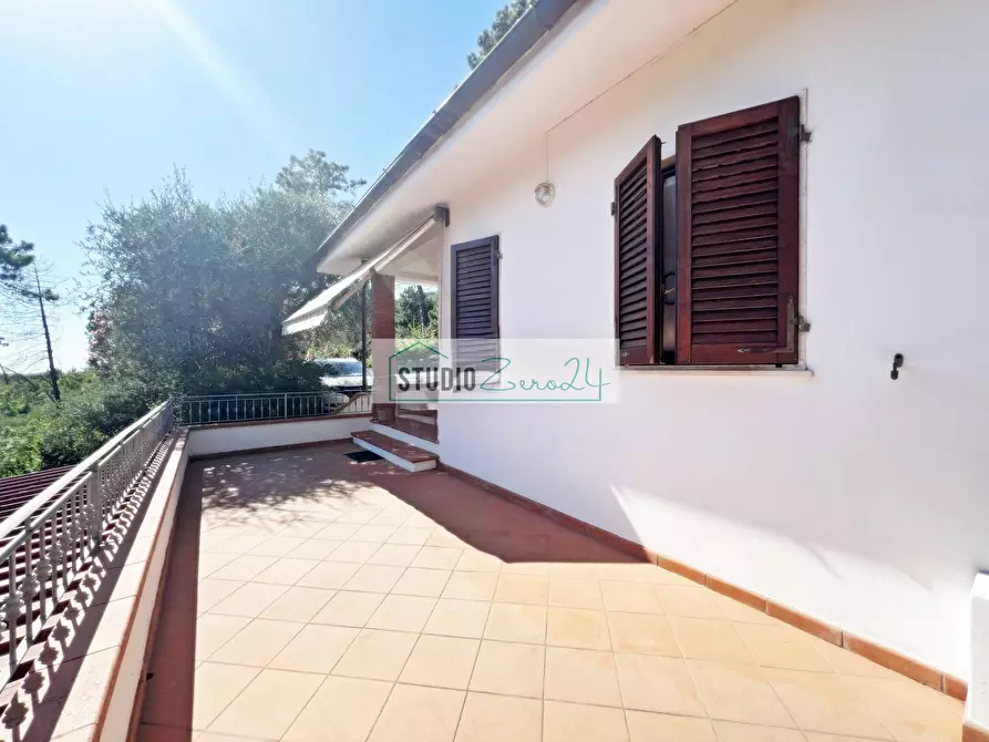 Immagine 43 di Villa in vendita  in Via del Pezzigno 15 a Camaiore