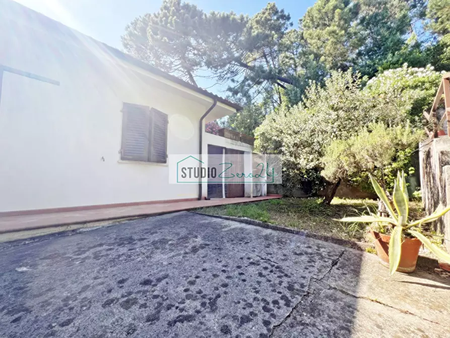 Immagine 50 di Villa in vendita  in Via del Pezzigno 15 a Camaiore