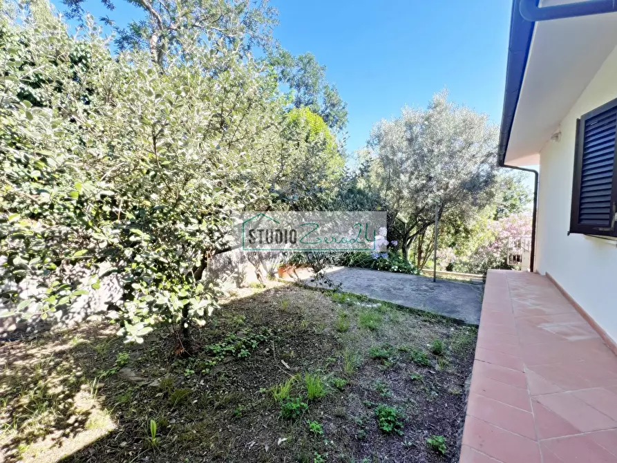 Immagine 53 di Villa in vendita  in Via del Pezzigno 15 a Camaiore
