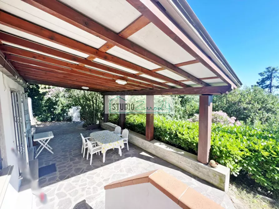 Immagine 54 di Villa in vendita  in Via del Pezzigno 15 a Camaiore