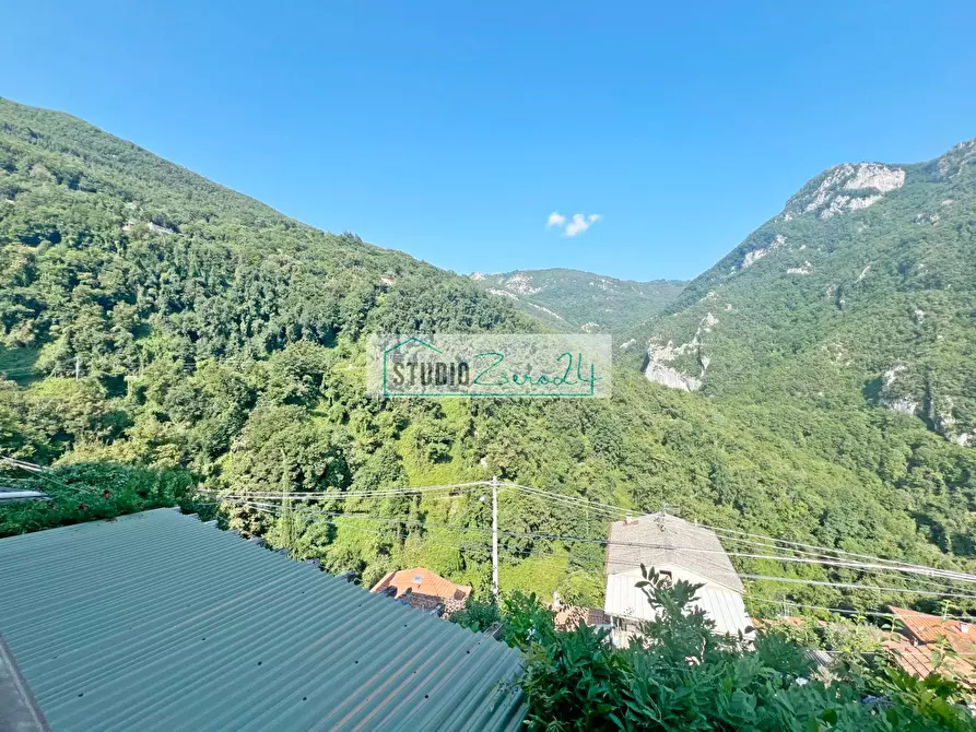 Immagine 39 di Casa indipendente in vendita  in via Mandria 176 a Camaiore