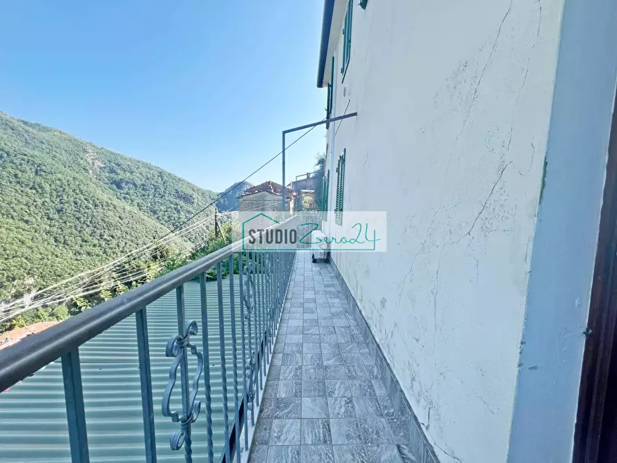 Immagine 42 di Casa indipendente in vendita  in via Mandria 176 a Camaiore