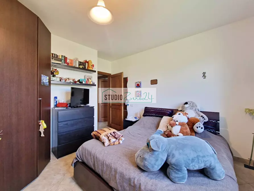 Immagine 14 di Villa in vendita  in via fratelli rosselli a Camaiore