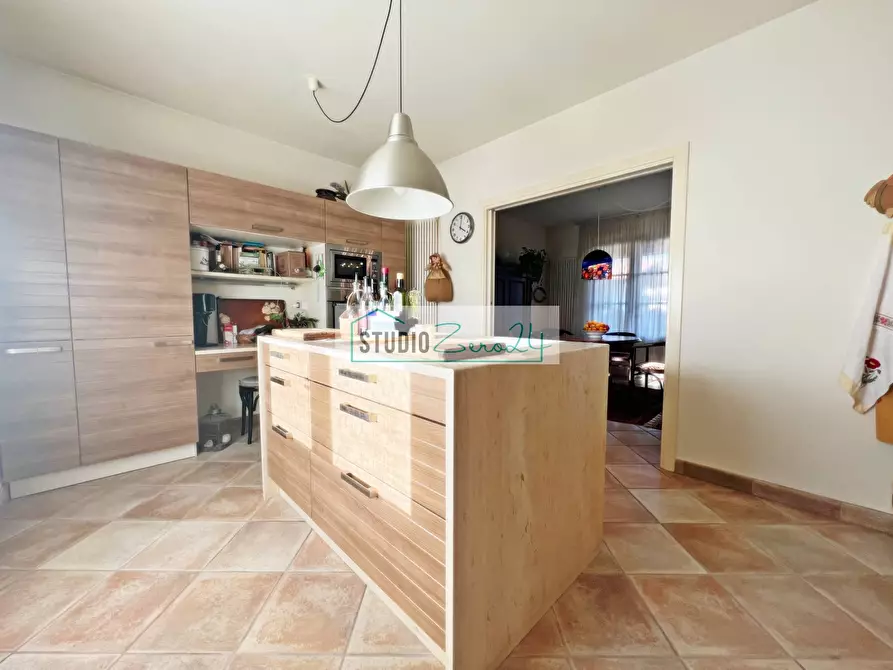 Immagine 9 di Casa semindipendente in vendita  in Via Savoia 151 a Camaiore