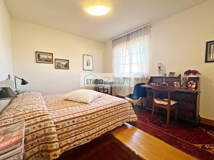 Immagine 12 di Casa semindipendente in vendita  in Via Savoia 151 a Camaiore