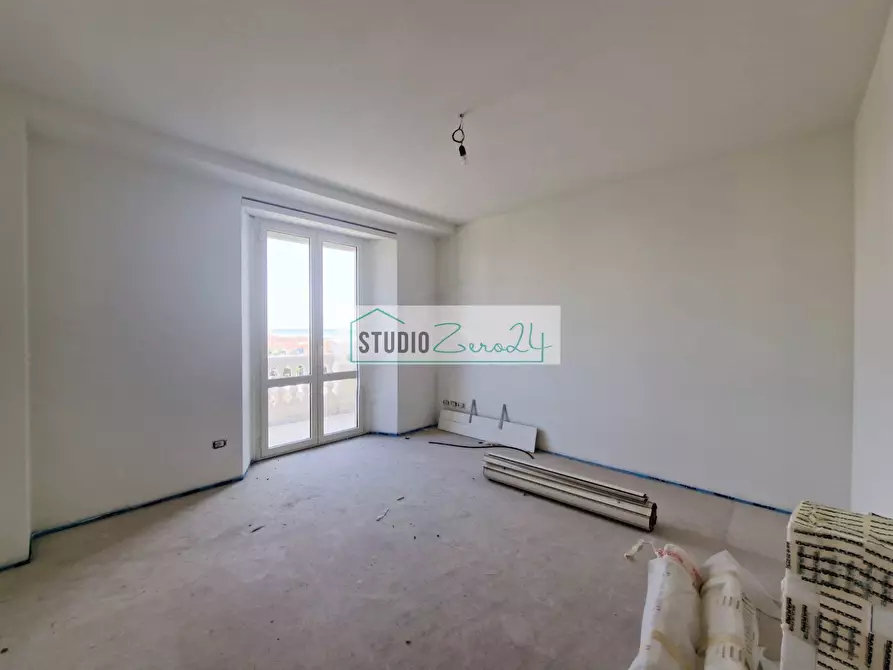 Immagine 10 di Appartamento in vendita  in via Nazario Sauro 2 a Camaiore