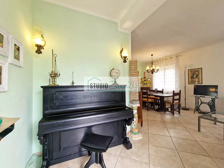 Immagine 12 di Villa in vendita  in Via Masaccio 25 a Camaiore