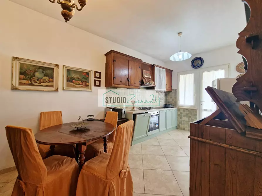 Immagine 20 di Villa in vendita  in Via Masaccio 25 a Camaiore