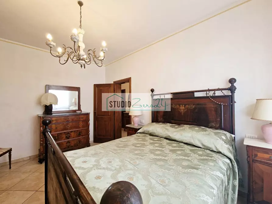 Immagine 31 di Villa in vendita  in Via Masaccio 25 a Camaiore