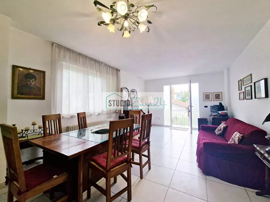 Immagine 55 di Villa in vendita  in Via Masaccio 25 a Camaiore