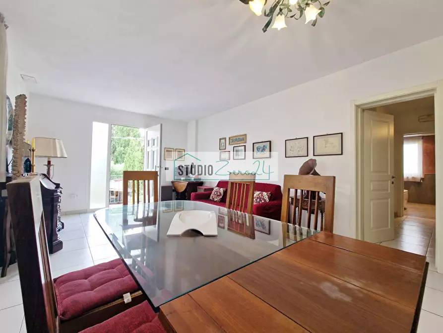 Immagine 56 di Villa in vendita  in Via Masaccio 25 a Camaiore