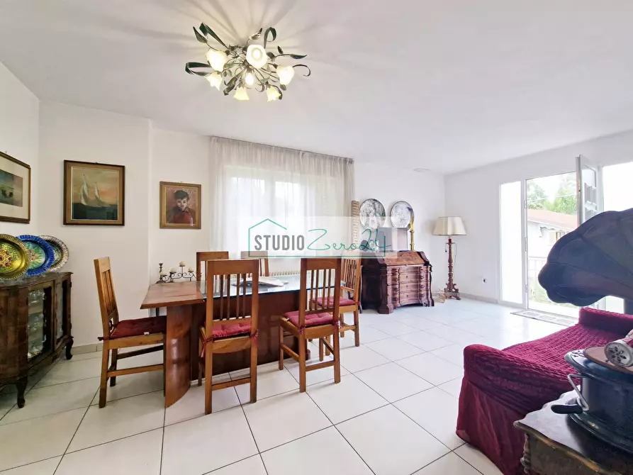 Immagine 58 di Villa in vendita  in Via Masaccio 25 a Camaiore