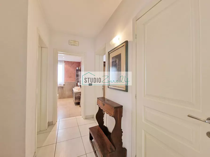 Immagine 66 di Villa in vendita  in Via Masaccio 25 a Camaiore