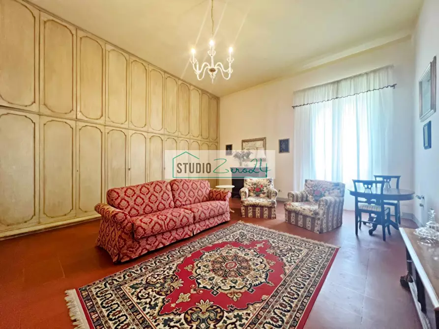 Immagine 42 di Villa in vendita  in Via Sandro Pertini 1056 a Camaiore