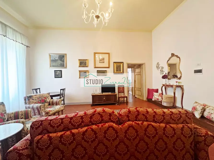 Immagine 47 di Villa in vendita  in Via Sandro Pertini 1056 a Camaiore