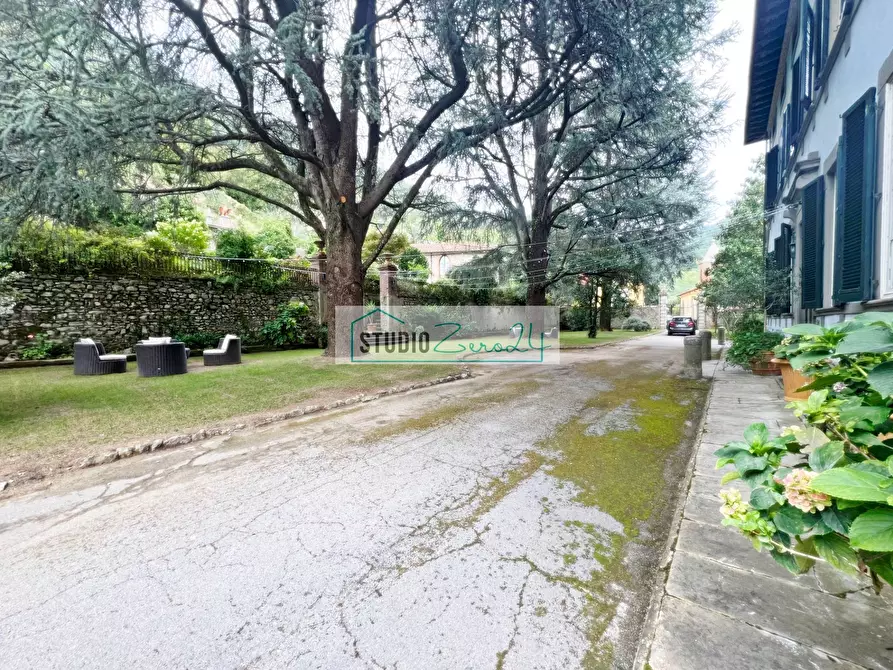 Immagine 63 di Villa in vendita  in Via Sandro Pertini 1056 a Camaiore