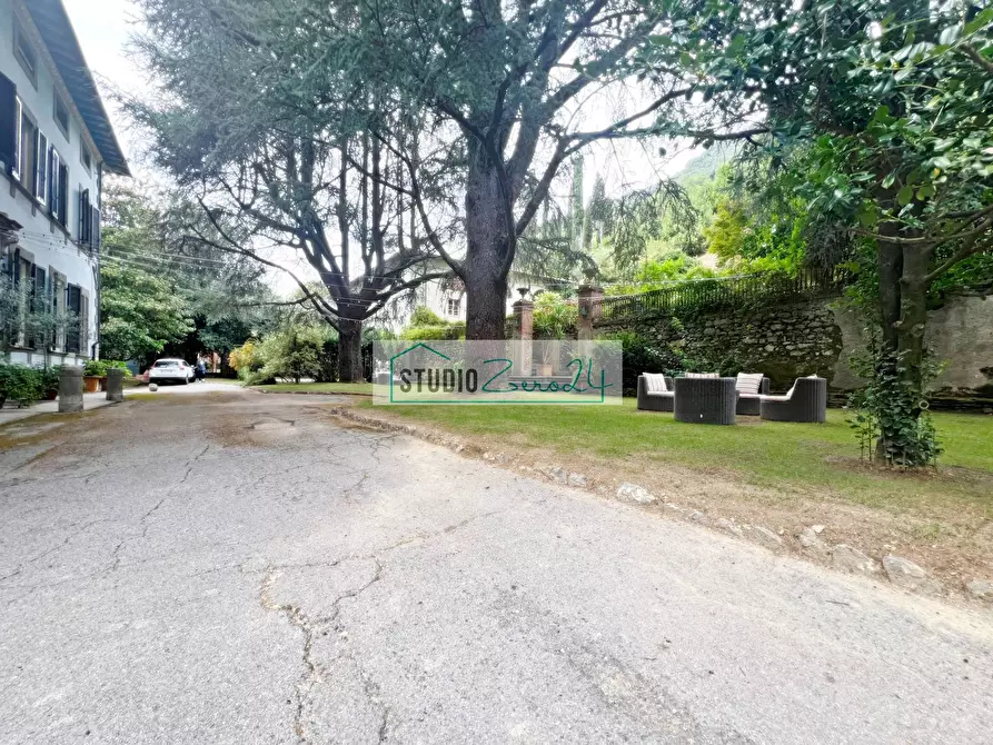 Immagine 68 di Villa in vendita  in Via Sandro Pertini 1056 a Camaiore