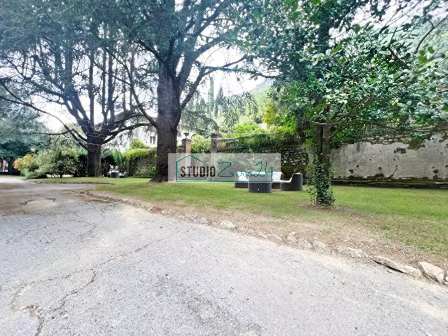 Immagine 69 di Villa in vendita  in Via Sandro Pertini 1056 a Camaiore