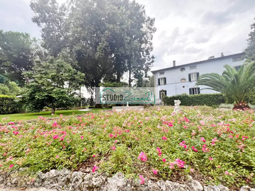 Immagine 75 di Villa in vendita  in Via Sandro Pertini 1056 a Camaiore