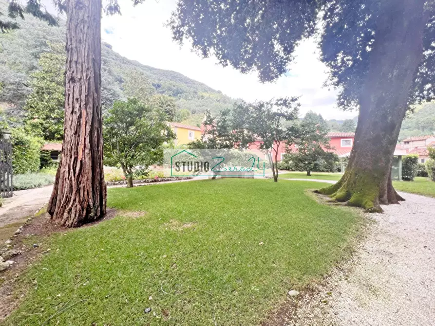 Immagine 80 di Villa in vendita  in Via Sandro Pertini 1056 a Camaiore