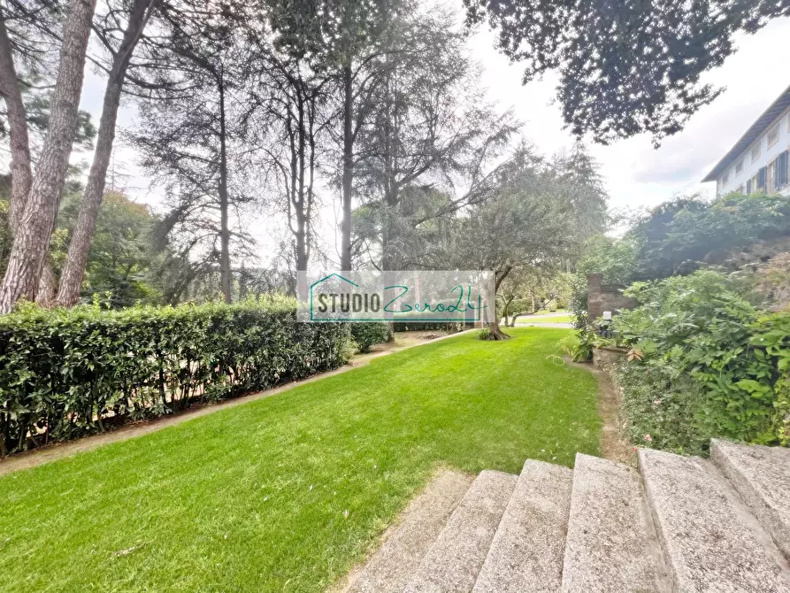 Immagine 81 di Villa in vendita  in Via Sandro Pertini 1056 a Camaiore