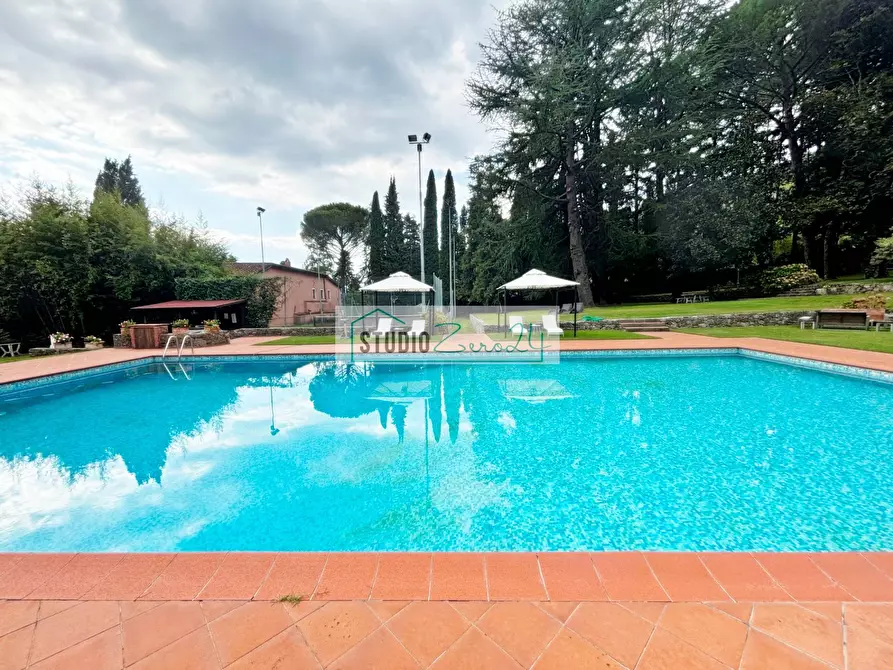 Immagine 88 di Villa in vendita  in Via Sandro Pertini 1056 a Camaiore