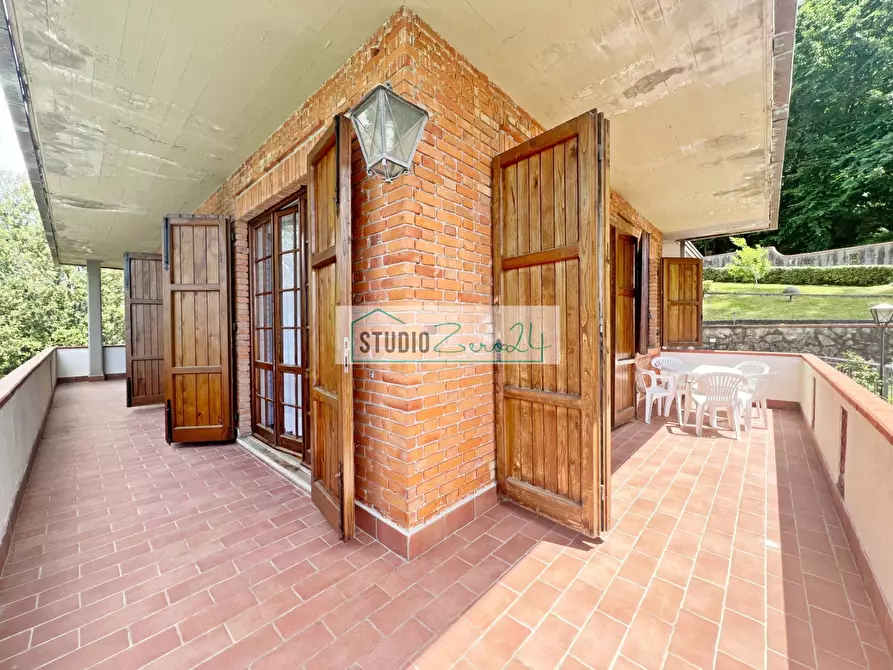 Immagine 15 di Villa in vendita  in Via delle Capanne 1185 a Camaiore