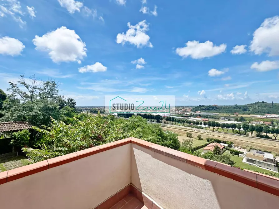 Immagine 16 di Villa in vendita  in Via delle Capanne 1185 a Camaiore