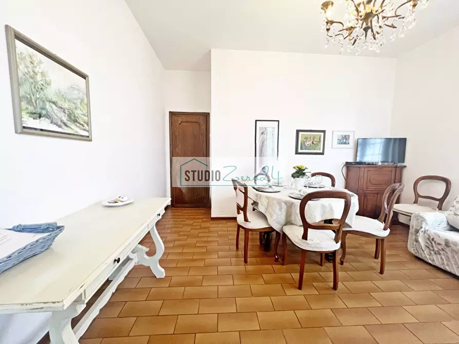 Immagine 42 di Villa in vendita  in Via delle Capanne 1185 a Camaiore