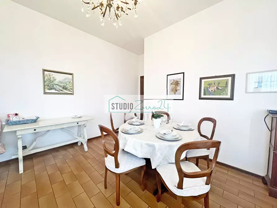 Immagine 50 di Villa in vendita  in Via delle Capanne 1185 a Camaiore