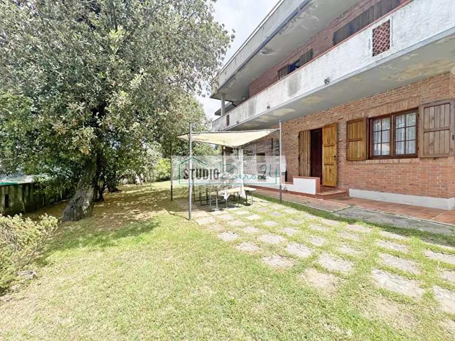 Immagine 76 di Villa in vendita  in Via delle Capanne 1185 a Camaiore