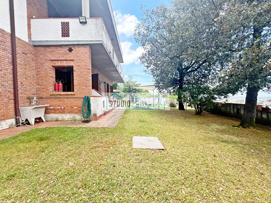 Immagine 83 di Villa in vendita  in Via delle Capanne 1185 a Camaiore