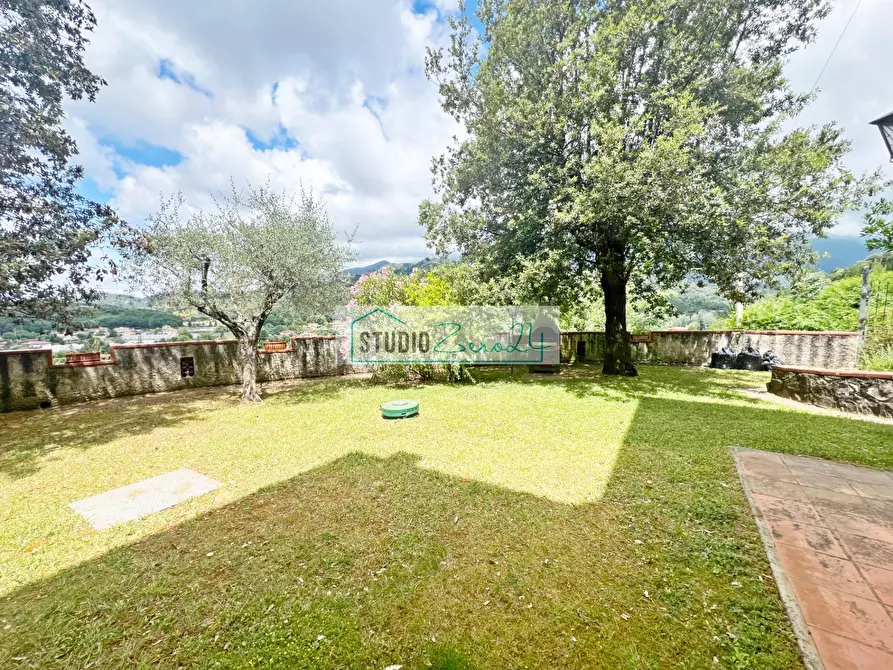 Immagine 85 di Villa in vendita  in Via delle Capanne 1185 a Camaiore