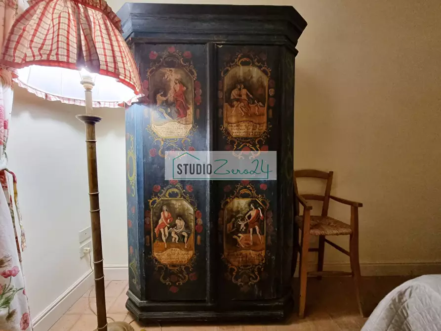 Immagine 37 di Villa in vendita  in via cafaggio a Camaiore