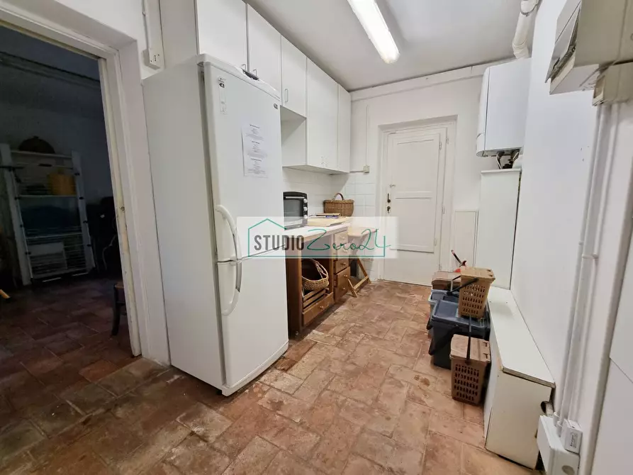 Immagine 42 di Villa in vendita  in via cafaggio a Camaiore