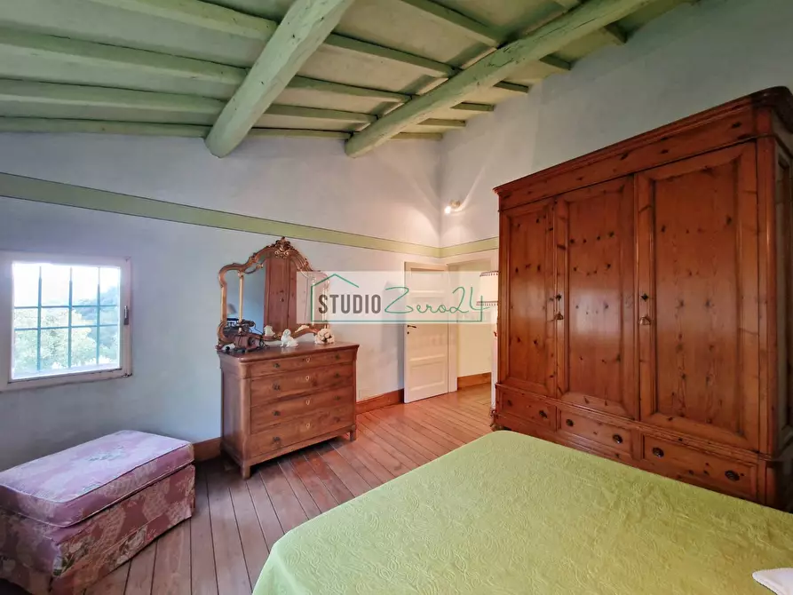 Immagine 71 di Villa in vendita  in via cafaggio a Camaiore