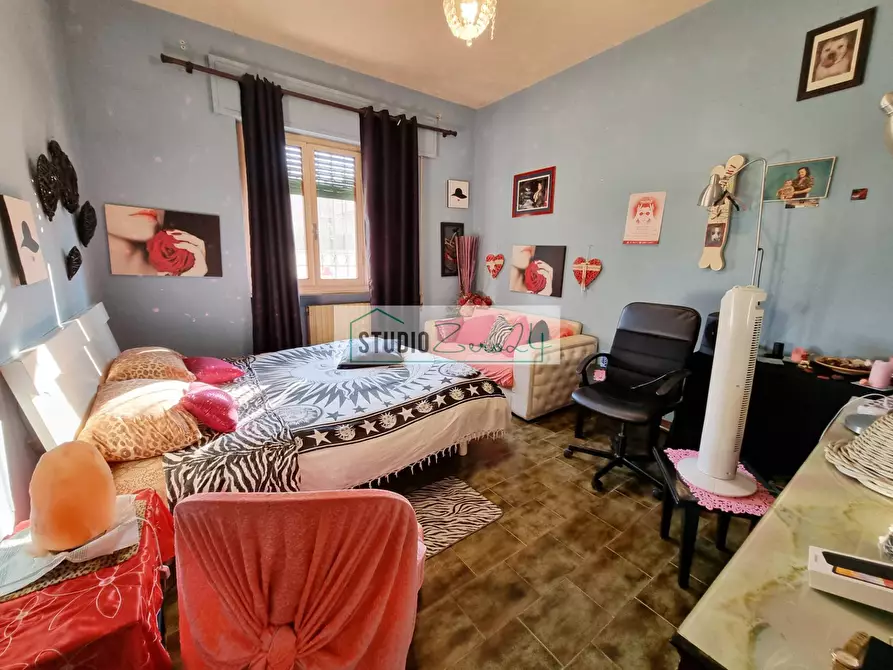 Immagine 14 di Villa in vendita  in via della serra a Camaiore