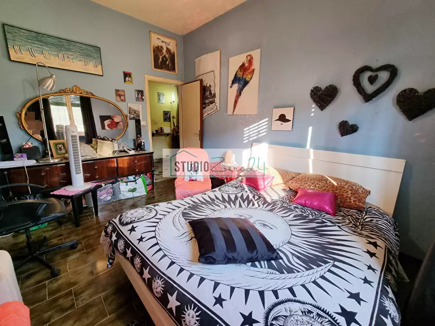 Immagine 16 di Villa in vendita  in via della serra a Camaiore