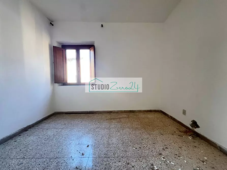 Immagine 11 di Rustico / casale in vendita  in via Fondi 36 a Camaiore