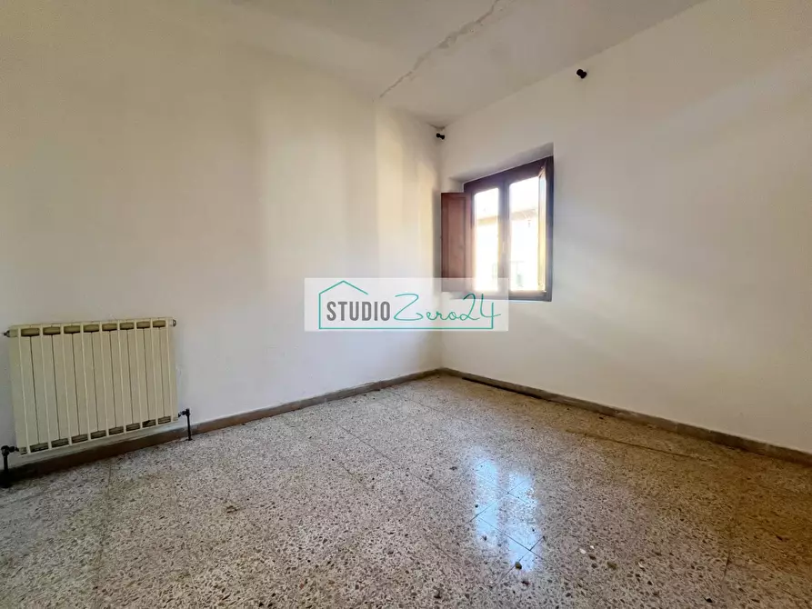 Immagine 12 di Rustico / casale in vendita  in via Fondi 36 a Camaiore