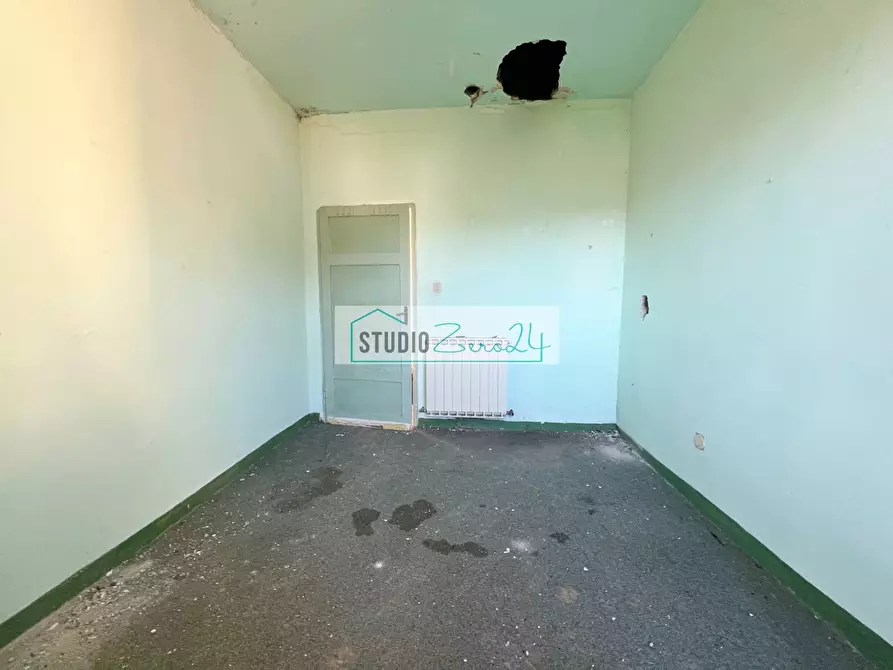 Immagine 20 di Rustico / casale in vendita  in via Fondi 36 a Camaiore