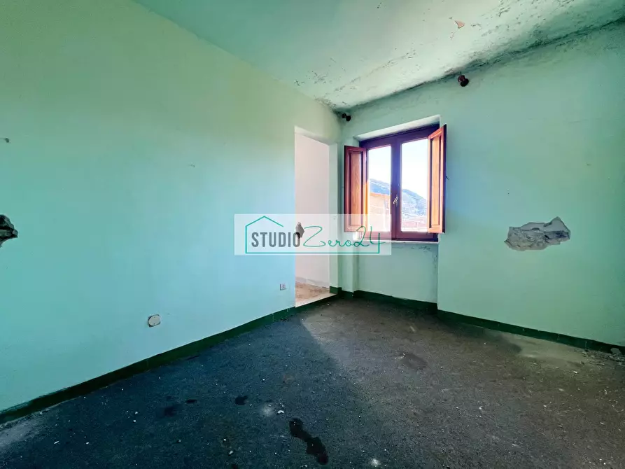 Immagine 22 di Rustico / casale in vendita  in via Fondi 36 a Camaiore