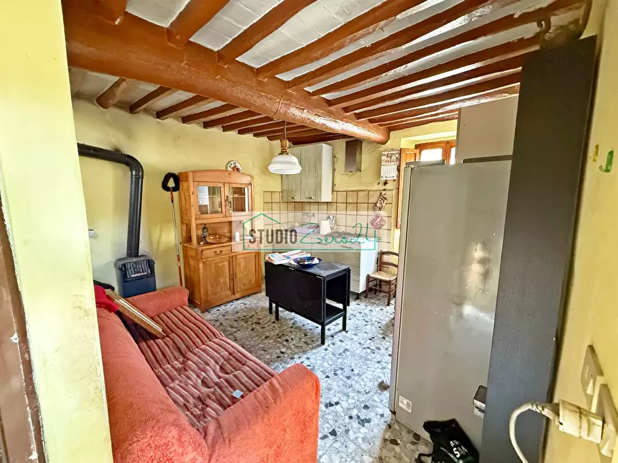 Immagine 7 di Casa semindipendente in vendita  in via tardoni a Camaiore