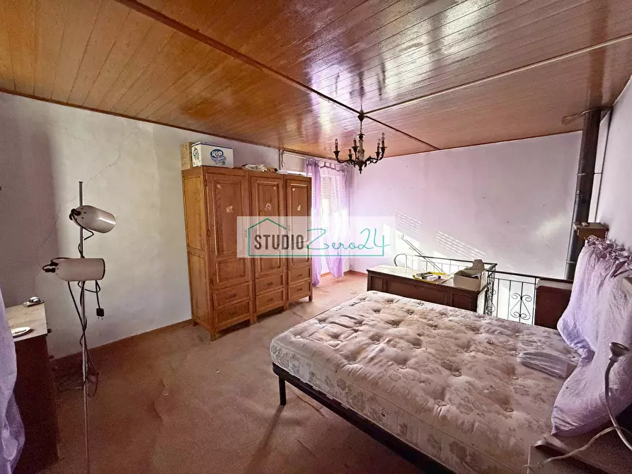 Immagine 15 di Casa semindipendente in vendita  in via tardoni a Camaiore