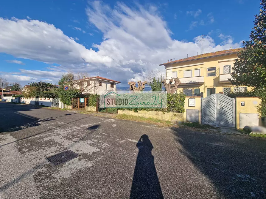 Immagine 2 di Appartamento in vendita  in Via del Secco 20 a Camaiore