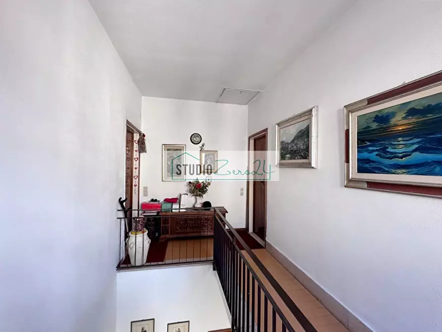 Immagine 22 di Appartamento in vendita  in Via Italica a Camaiore