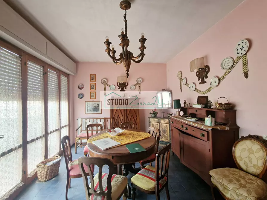 Immagine 7 di Appartamento in vendita  in Via Italica a Camaiore