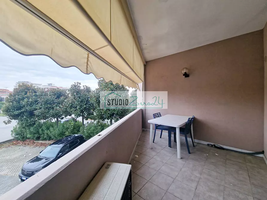 Immagine 15 di Appartamento in vendita  in Via G. Toniolo a Camaiore