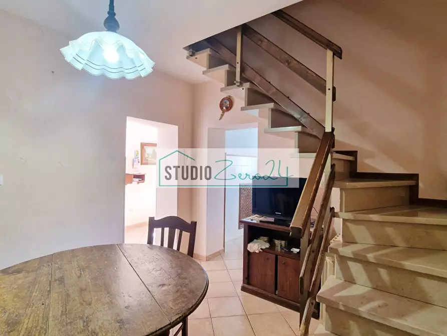 Immagine 15 di Casa semindipendente in vendita  in Via della Costa a Camaiore