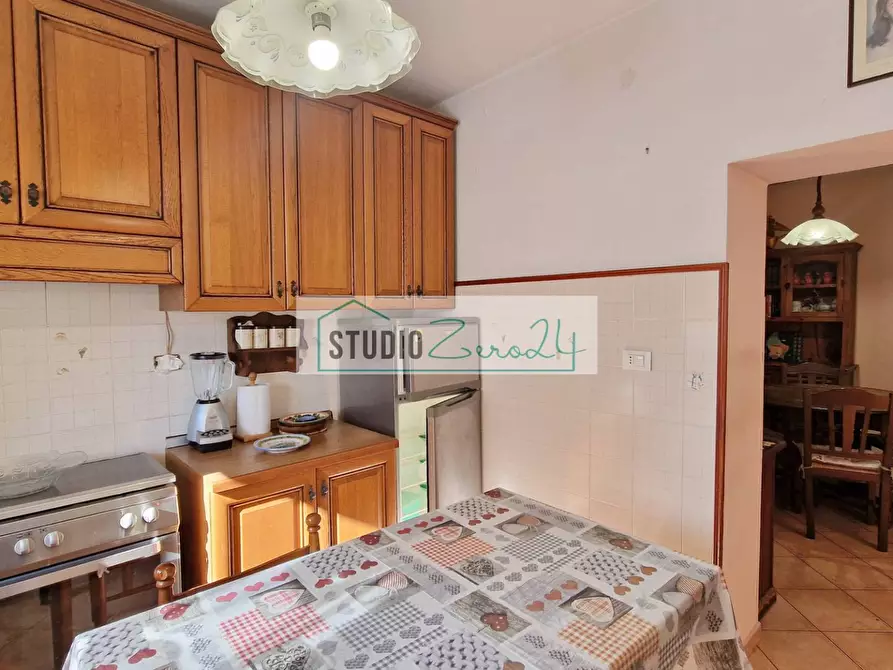 Immagine 18 di Casa semindipendente in vendita  in Via della Costa a Camaiore